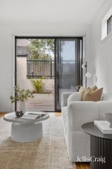 https://images.listonce.com.au/custom/160x/listings/34-stellar-place-bundoora-vic-3083/178/01780178_img_04.jpg?zLdOJlvULc0