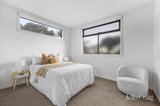 https://images.listonce.com.au/custom/160x/listings/34-stellar-place-bundoora-vic-3083/178/01780178_img_07.jpg?-m1-l_wqsU0