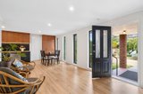 https://images.listonce.com.au/custom/160x/listings/34-stuart-drive-woodend-vic-3442/833/01897833_img_03.jpg?WVwARujLZMU