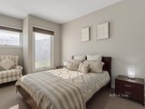 https://images.listonce.com.au/custom/160x/listings/34-sun-orchid-circuit-st-helena-vic-3088/727/00970727_img_08.jpg?V6JcA8YVtsU