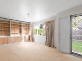 https://images.listonce.com.au/custom/160x/listings/34-thorn-street-barwon-heads-vic-3227/800/01930800_img_02.jpg?hlABF233toM