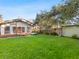 https://images.listonce.com.au/custom/160x/listings/34-thorn-street-barwon-heads-vic-3227/800/01930800_img_13.jpg?6-3wvze6qbU