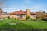 https://images.listonce.com.au/custom/160x/listings/34-torroodun-street-mount-waverley-vic-3149/002/00115002_img_01.jpg?Ic74nmdkBms