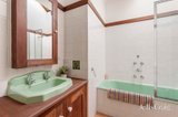 https://images.listonce.com.au/custom/160x/listings/34-tucker-avenue-port-melbourne-vic-3207/162/01988162_img_19.jpg?ULeYe_BaCaU