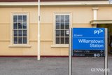 https://images.listonce.com.au/custom/160x/listings/34-waterline-place-williamstown-vic-3016/531/01612531_img_17.jpg?zZPGWUucK-o