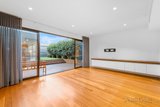 https://images.listonce.com.au/custom/160x/listings/34-wellington-street-coburg-vic-3058/132/01903132_img_03.jpg?hGpioRs1Ik0