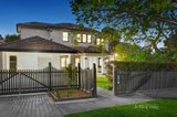 https://images.listonce.com.au/custom/160x/listings/34-wentworth-avenue-canterbury-vic-3126/448/01133448_img_01.jpg?klSGAqYyntw