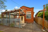 https://images.listonce.com.au/custom/160x/listings/34-wilson-street-moonee-ponds-vic-3039/265/00588265_img_01.jpg?AoGzQW3Fmc4