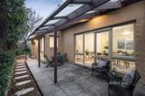 https://images.listonce.com.au/custom/160x/listings/34-wynyeh-street-malvern-east-vic-3145/266/01738266_img_08.jpg?pSkvSXS2O2c