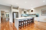 https://images.listonce.com.au/custom/160x/listings/34-yeovil-road-glen-iris-vic-3146/062/00419062_img_06.jpg?IJ5Iznvqrbk