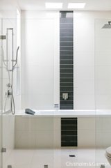 https://images.listonce.com.au/custom/160x/listings/340-barkly-street-elwood-vic-3184/462/01793462_img_11.jpg?rPOLJUYzrR8