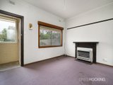 https://images.listonce.com.au/custom/160x/listings/340-howe-parade-port-melbourne-vic-3207/017/01088017_img_04.jpg?FPvQ3BjEJiY