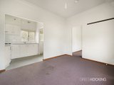 https://images.listonce.com.au/custom/160x/listings/340-howe-parade-port-melbourne-vic-3207/017/01088017_img_05.jpg?2PnZ3KwX9hU