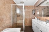 https://images.listonce.com.au/custom/160x/listings/340-wamba-road-bentleigh-east-vic-3165/400/01930400_img_08.jpg?-j6xNcx_-Yo