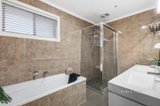 https://images.listonce.com.au/custom/160x/listings/340-wamba-road-bentleigh-east-vic-3165/722/01388722_img_08.jpg?xW4YsH6WvMo