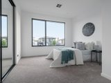 https://images.listonce.com.au/custom/160x/listings/341b-mckinnon-road-bentleigh-east-vic-3165/883/01014883_img_10.jpg?WHwhP_kJNFU