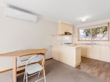 https://images.listonce.com.au/custom/160x/listings/342-44-burdoo-drive-grovedale-vic-3216/352/01552352_img_04.jpg?c39MlpnxaT8