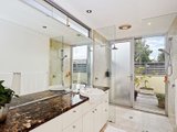 https://images.listonce.com.au/custom/160x/listings/342-albert-road-south-melbourne-vic-3205/167/01090167_img_09.jpg?c6DXXtP5z_g