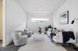 https://images.listonce.com.au/custom/160x/listings/342-beach-road-mentone-vic-3194/725/01309725_img_08.jpg?GkeJ3C8k0uU