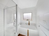https://images.listonce.com.au/custom/160x/listings/342-streldon-avenue-strathmore-vic-3041/373/01740373_img_04.jpg?RcdV7Y_rGnk