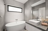 https://images.listonce.com.au/custom/160x/listings/343a-hull-road-mooroolbark-vic-3138/065/01729065_img_13.jpg?IYgOIL-71pc