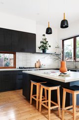 https://images.listonce.com.au/custom/160x/listings/344-clarke-street-northcote-vic-3070/000/01651000_img_06.jpg?m4m1AAGk6xQ