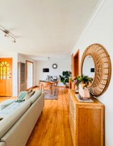 https://images.listonce.com.au/custom/160x/listings/344-crestmoor-drive-highton-vic-3216/810/01907810_img_21.jpg?dfStaz_MDbc