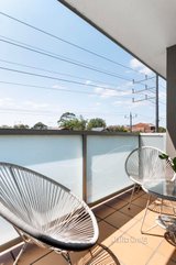 https://images.listonce.com.au/custom/160x/listings/3444-albion-street-brunswick-west-vic-3055/673/01600673_img_05.jpg?6aSWFsrglMQ