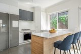 https://images.listonce.com.au/custom/160x/listings/345-beatrice-street-preston-vic-3072/481/01310481_img_12.jpg?RzWGmLQ7OGk