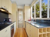 https://images.listonce.com.au/custom/160x/listings/345-park-street-south-melbourne-vic-3205/350/01087350_img_07.jpg?bICrlUVsiFU