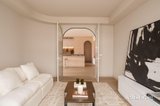 https://images.listonce.com.au/custom/160x/listings/345-rossmoyne-street-thornbury-vic-3071/655/01954655_img_12.jpg?vLw9hfkz4E0