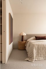 https://images.listonce.com.au/custom/160x/listings/345-rossmoyne-street-thornbury-vic-3071/655/01954655_img_14.jpg?jhR1y3tYzCk