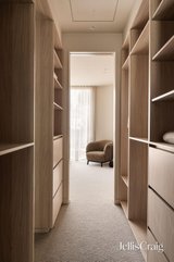 https://images.listonce.com.au/custom/160x/listings/345-rossmoyne-street-thornbury-vic-3071/655/01954655_img_15.jpg?LsKvxFjKYF4