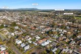 https://images.listonce.com.au/custom/160x/listings/346-baynton-street-kyneton-vic-3444/019/01973019_img_12.jpg?xLbYsoiOU5Y