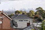 https://images.listonce.com.au/custom/160x/listings/346-somerville-street-doncaster-vic-3108/426/01530426_img_11.jpg?d3CP0FjBMhw