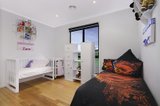 https://images.listonce.com.au/custom/160x/listings/346-surrey-drive-keilor-east-vic-3033/286/00092286_img_07.jpg?U8i49OC14-4