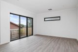 https://images.listonce.com.au/custom/160x/listings/348-cambridge-road-kilsyth-vic-3137/398/01928398_img_02.jpg?Ip6OPhB2tdU