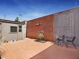 https://images.listonce.com.au/custom/160x/listings/348-richardson-street-middle-park-vic-3206/559/01087559_img_03.jpg?mF1swQTllpw