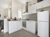 https://images.listonce.com.au/custom/160x/listings/348-richardson-street-middle-park-vic-3206/559/01087559_img_07.jpg?afpz3rwM5lM