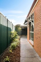 https://images.listonce.com.au/custom/160x/listings/349-elstone-avenue-airport-west-vic-3042/467/01565467_img_08.jpg?K2U3GTnick8