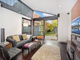 https://images.listonce.com.au/custom/160x/listings/349-montague-street-albert-park-vic-3206/338/01087338_img_02.jpg?RWDg-h5LrXs