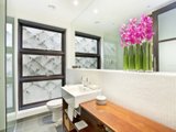 https://images.listonce.com.au/custom/160x/listings/349-montague-street-albert-park-vic-3206/338/01087338_img_10.jpg?JzROBmxdbmg