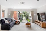 https://images.listonce.com.au/custom/160x/listings/349-stanley-avenue-eltham-vic-3095/452/01938452_img_03.jpg?MdXOyRGpr40