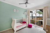https://images.listonce.com.au/custom/160x/listings/349-stanley-avenue-eltham-vic-3095/452/01938452_img_13.jpg?GMqIKgGnPWA