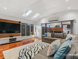 https://images.listonce.com.au/custom/160x/listings/34a-dove-avenue-altona-vic-3018/588/01203588_img_11.jpg?A8y4w2Z1TIY