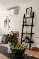 https://images.listonce.com.au/custom/160x/listings/34a-newman-street-thornbury-vic-3071/600/01980600_img_15.jpg?DkLr2MM7Iiw