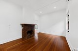 https://images.listonce.com.au/custom/160x/listings/35-7-spenser-street-st-kilda-vic-3182/425/01913425_img_05.jpg?L6d8fJG3rNI