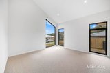 https://images.listonce.com.au/custom/160x/listings/35-apple-orchard-drive-brown-hill-vic-3350/776/01774776_img_02.jpg?hfkBfYsinTA