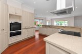 https://images.listonce.com.au/custom/160x/listings/35-branksome-grove-blackburn-south-vic-3130/258/01976258_img_07.jpg?5keEBcRmvzk