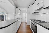 https://images.listonce.com.au/custom/160x/listings/35-brook-street-hawthorn-vic-3122/721/01977721_img_08.jpg?JGxbKQeYx24